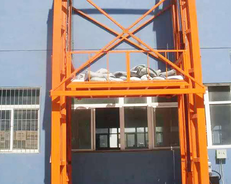 泰安安裝升降機(jī)價(jià)格